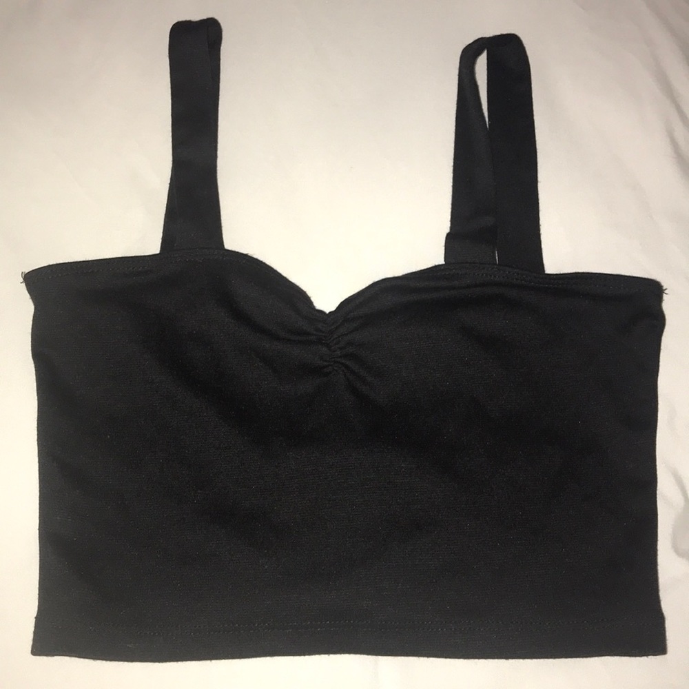 Crop top.
